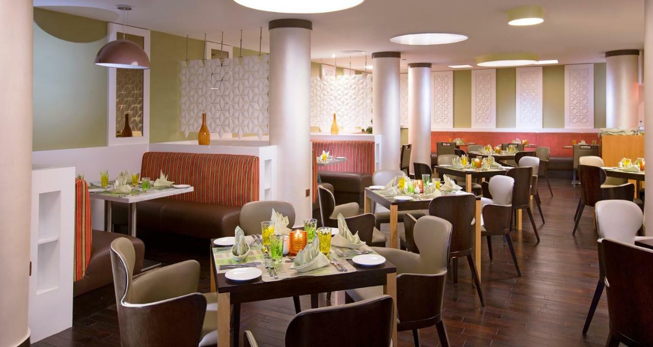 Danat Al Ain Resort Luaran gambar The restaurant